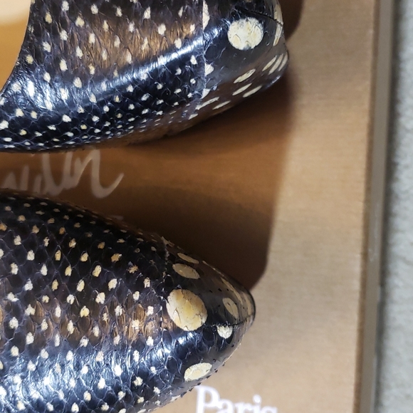 Christian Louboutin size 40 color black and white 100% AUTHENTIC - Picture 12 of 13